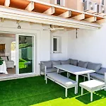 Holiday home Bonito Adosado En Rotas *