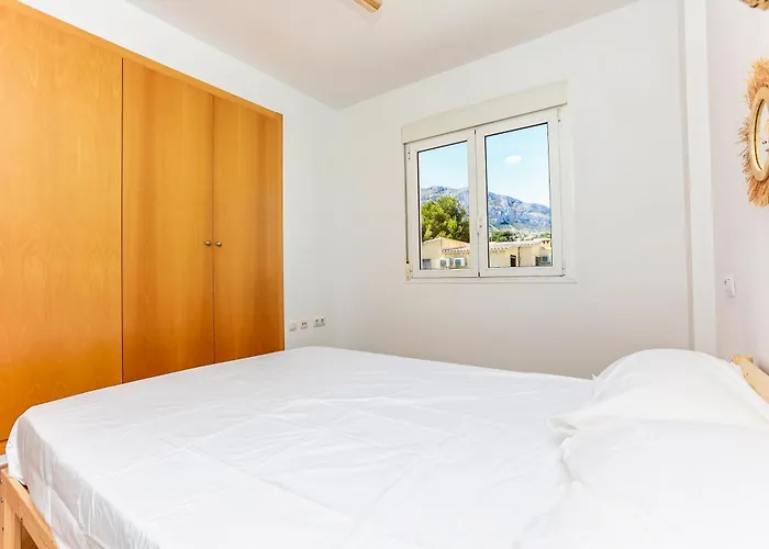 Bonito Adosado En Rotas