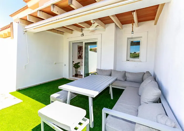 Bonito Adosado En Rotas Casa de Férias