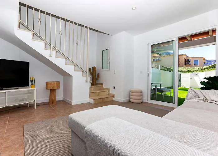 Bonito Adosado En Rotas Casa de Férias Dénia