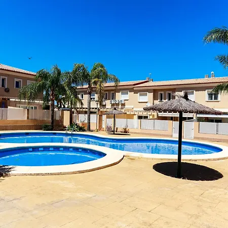 Сasa de vacaciones Bonito Adosado En Rotas Dénia