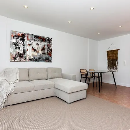 Bonito Adosado En Rotas *