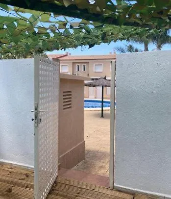 Bonito Adosado En Rotas * Dénia