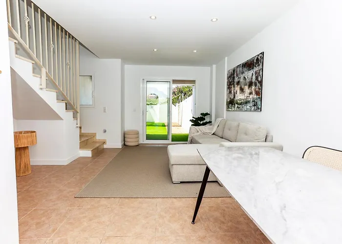 Nyaraló Bonito Adosado En Rotas *